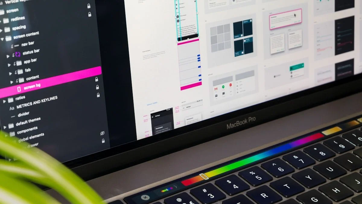 Laptop dengan interface desain
